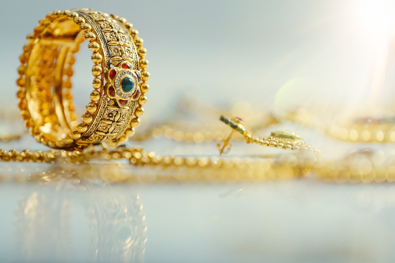 traditional Gold Bangles